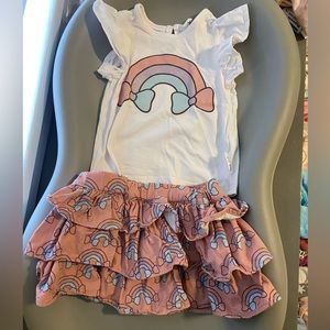 Huxbaby rainbow set 18-24 months